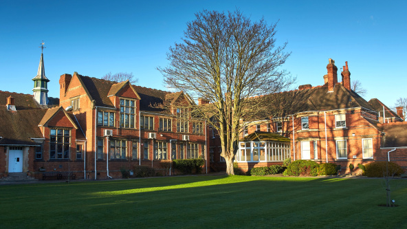An image of Loughborough High School