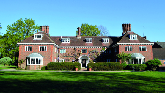 Luckley House main building with climbing wisteria