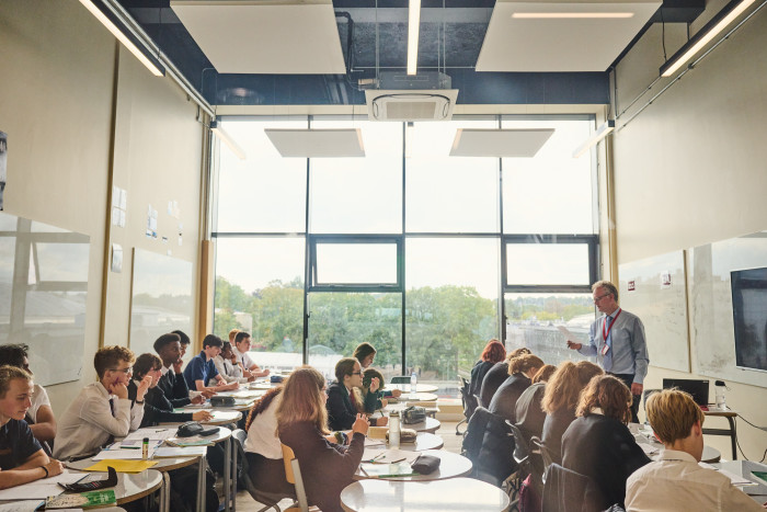 Photo of Kingsdale Foundation School