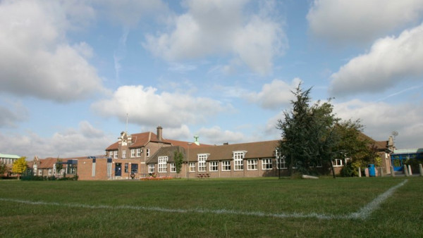 Photo of Seven Kings School