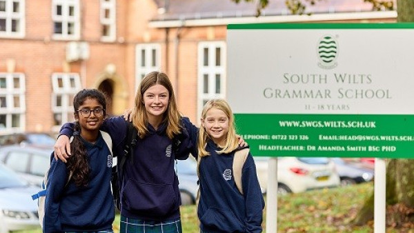 Photo of South Wilts Grammar School