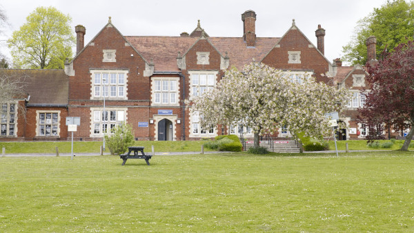 Photo of Peter Symonds College
