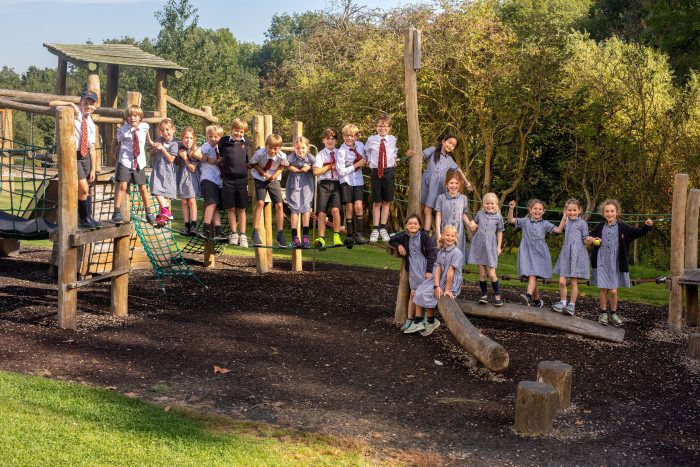 Photo of St Hugh's School, Oxfordshire