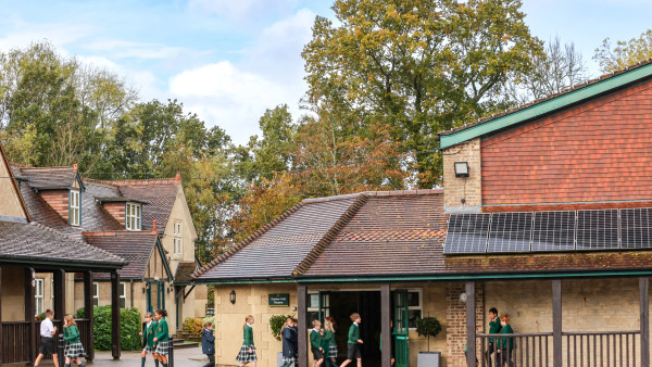 Photo of Edgeborough School