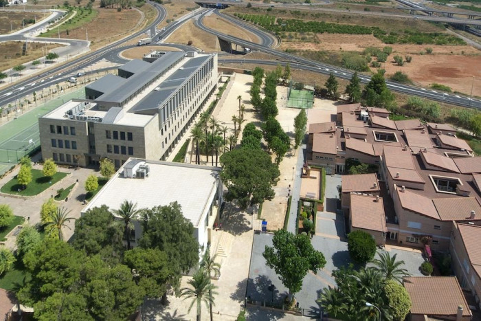 Photo of Caxton College Valencia